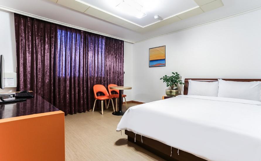 Crystal Motel Gangneung Zewnętrze zdjęcie